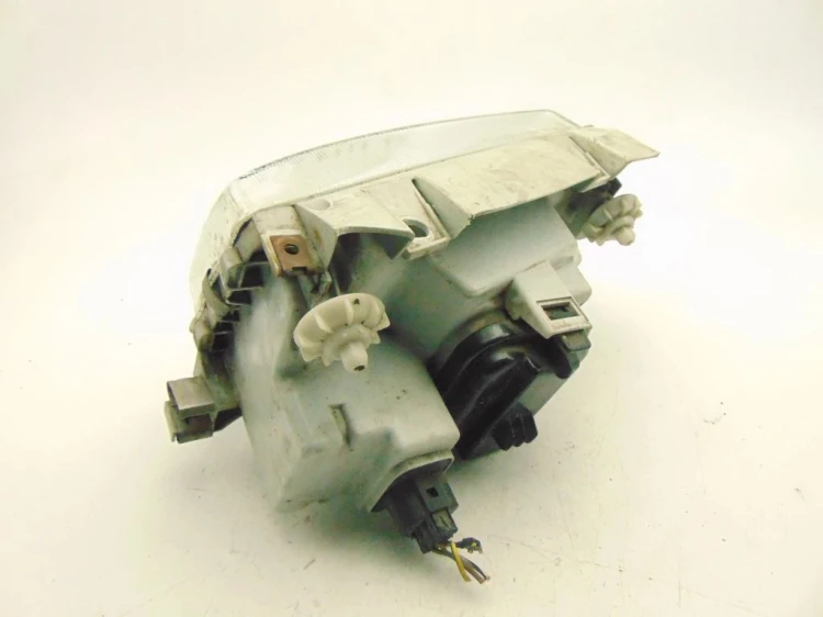 LAMPA LEWY PRZÓD VOLKSWAGEN POLO III