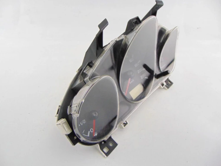 LICZNIK MITSUBISHI COLT Z30 (2004-2012) 1.5 DID MN148890