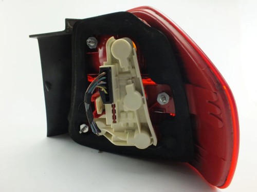LAMPA LEWY TYŁ BMW E90 (2004-2008) 2.0 N46B20B 129KM