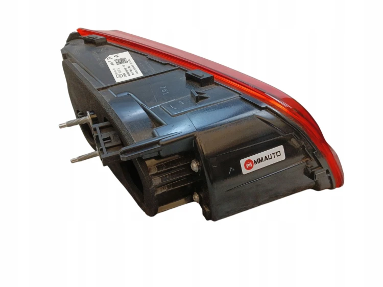 LAMPA PRAWY TYŁ W KLAPE CITROEN C5 X (2021-) 1.2 THP 131KM 9834936180