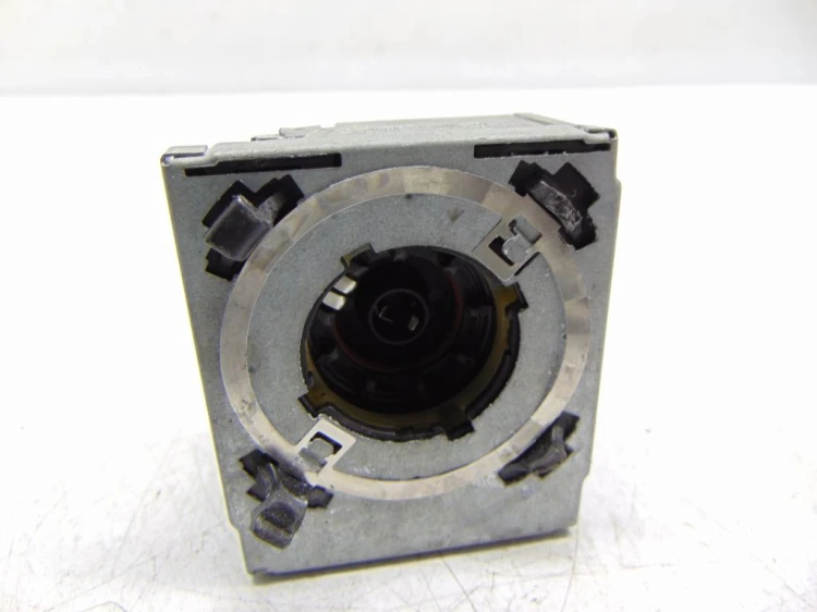 STARTER CEWKA XENON BMW E65 (2001-2005) 5DD008319-50