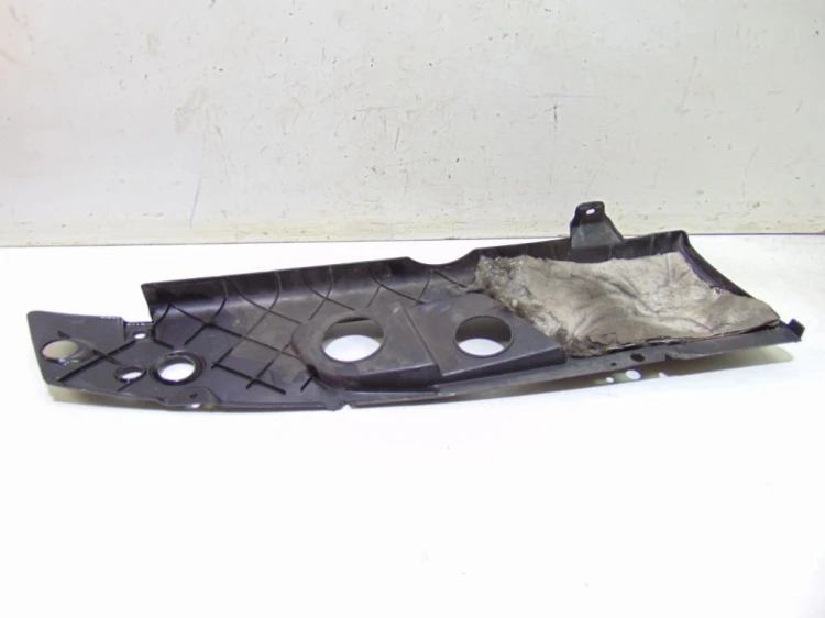 OSŁONA ZBIORNICZKA PEUGEOT 607 LIFT (2004-2010)