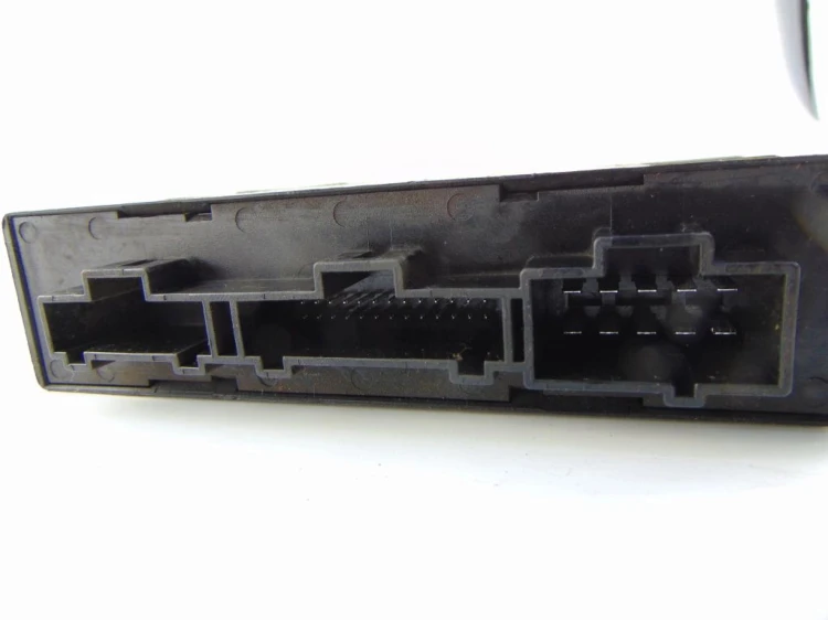 MODUŁ KOMFORTU FORD FIESTA MK5 (2002-2005) 1.4 TDCI 96 FG 15K600 FB