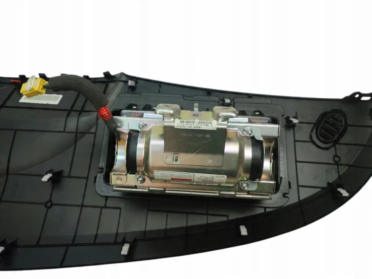 PODUSZKA PASAŻERA ZAŚLEPKA HONDA JAZZ III LIFT (2011-2015) 1.2 90KM 77850-T