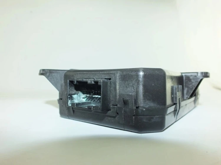 MODUŁ DRZWI PRAWY FIAT STILO 1.6 16V 517145519