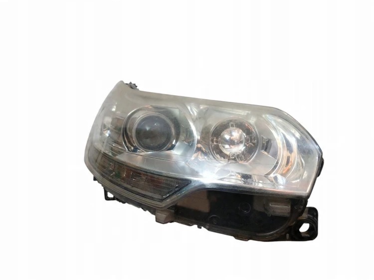 LAMPA PRAWY PRZÓD CITROEN C5 III (2008-2010) 1.6 HDI 109KM