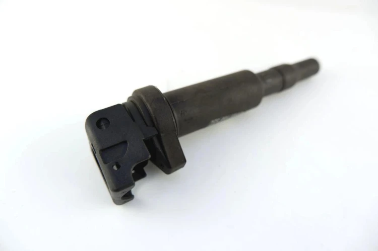CEWKA ZAPŁONOWA BMW E46 0040100324