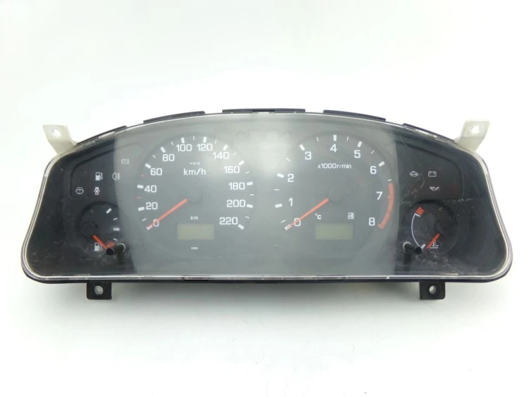 LICZNIK NISSAN PRIMERA P11 2.0 BENZ 24810 2F114