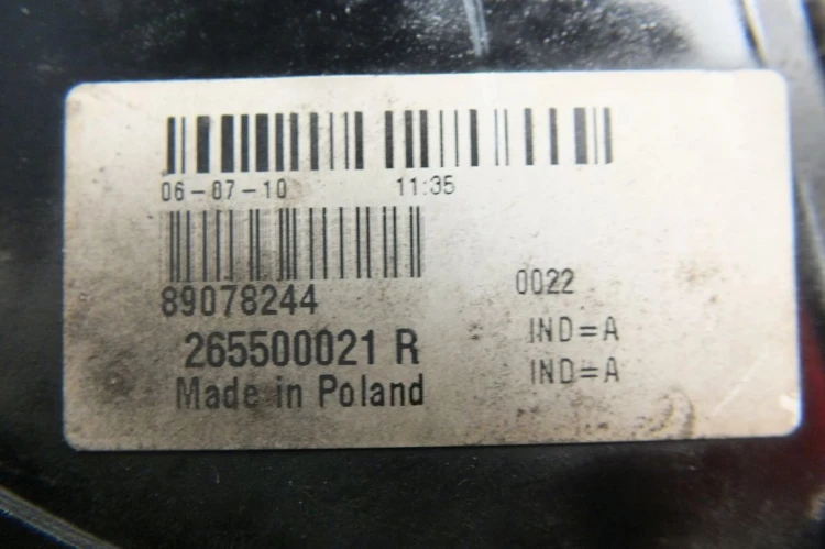 LAMPA PRAWY TYŁ RENAULT LAGUNA III (2007-) 2.0 DCI