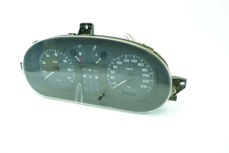 LICZNIK RENAULT SCENIC I LIFT (1999-2003) 1.6 16V 8200071820 A