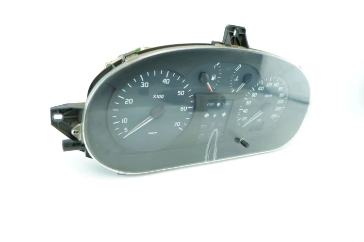 LICZNIK RENAULT SCENIC I LIFT (1999-2003) 1.6 16V 8200071820 A