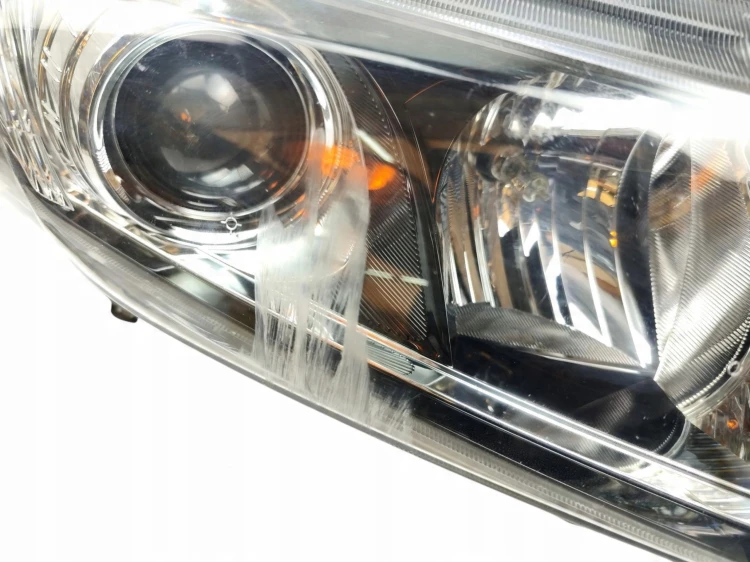 LAMPA PRAWY PRZÓD HONDA CIVIC IX (2011-2013) 1.8 I-VTEC 141KM