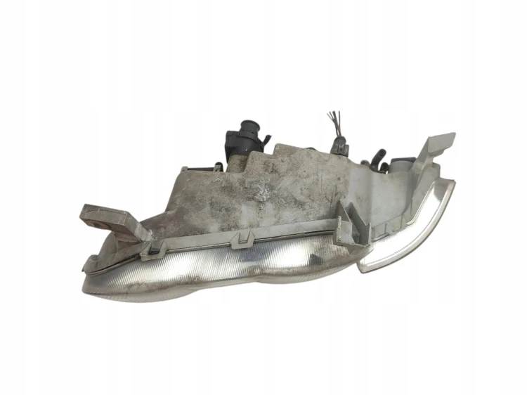LAMPA PRAWY PRZÓD MG ZS (2000-2005) 2.5 V6 177KM