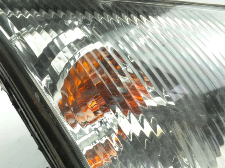 LAMPA PRAWY PRZÓD FORD MONDEO MK3 LIFT(2005-2007) 2.0 TDCi (130HP)