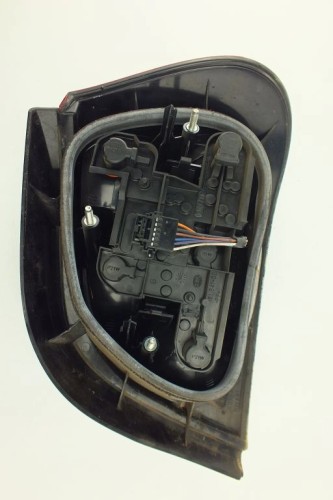 LAMPA LEWY TYŁ RENAULT MEGANE I (1996-1999) 1.6 BENZ