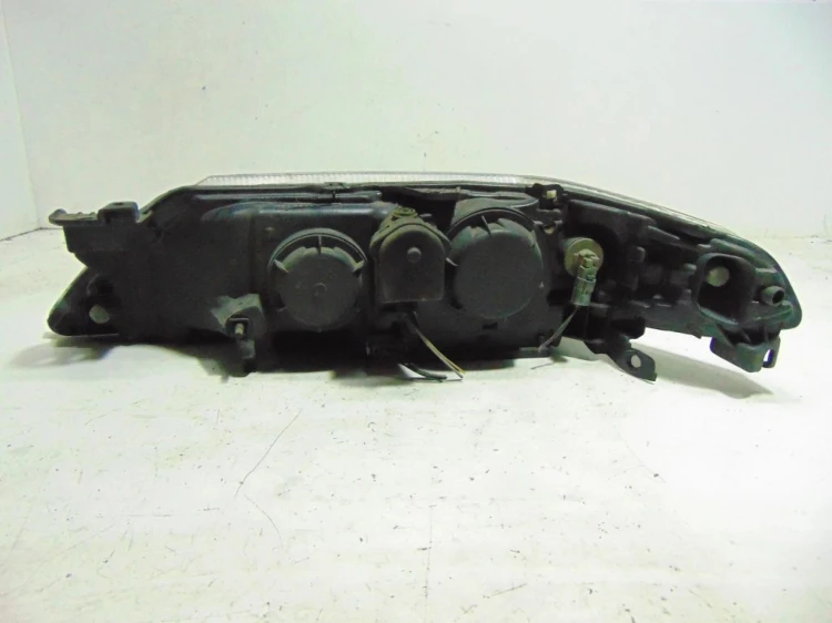 LAMPA PRAWY PRZÓD RENAULT LAGUNA II (2001-2005) 1.9 DCI