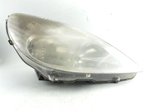 LAMPA PRAWY PRZÓD PEUGEOT 607 LIFT (2004-2010) 2.2 HDI