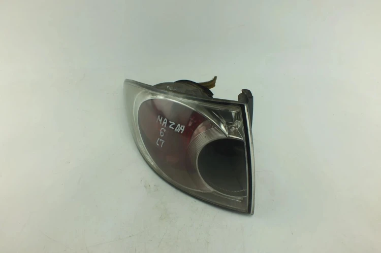 LAMPA LEWY TYŁ MAZDA 6 I (2002-2008) 2.0 D