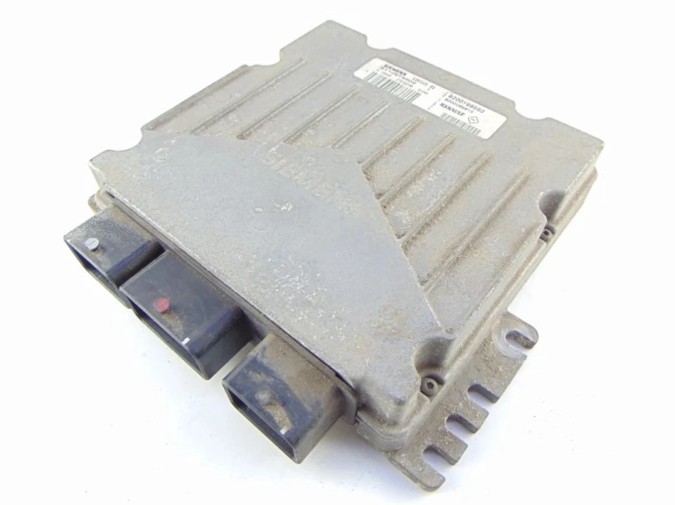 KOMPUTER STEROWNIK SILNIKA RENAULT LAGUNA II LIFT (2005-2007) 8200198592