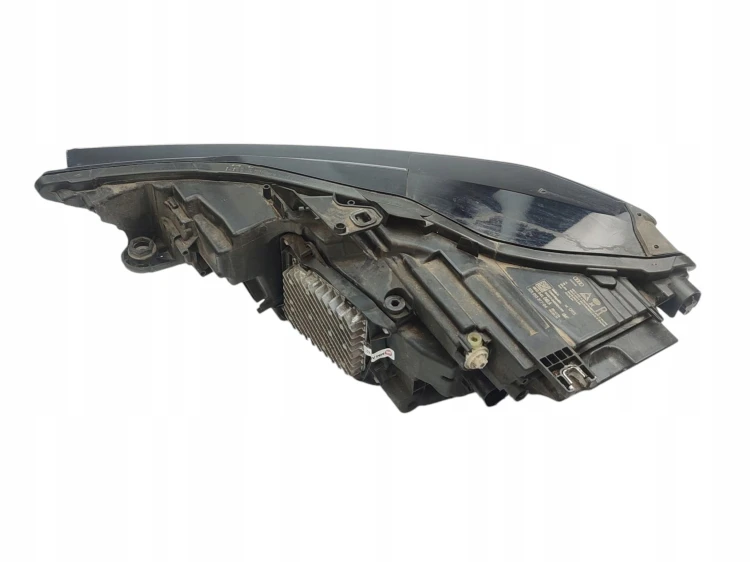 LAMPA PRAWY PRZÓD AUDI A6 C8 (2018-2023) 2.0 TFSI 245KM 4K0941040A
