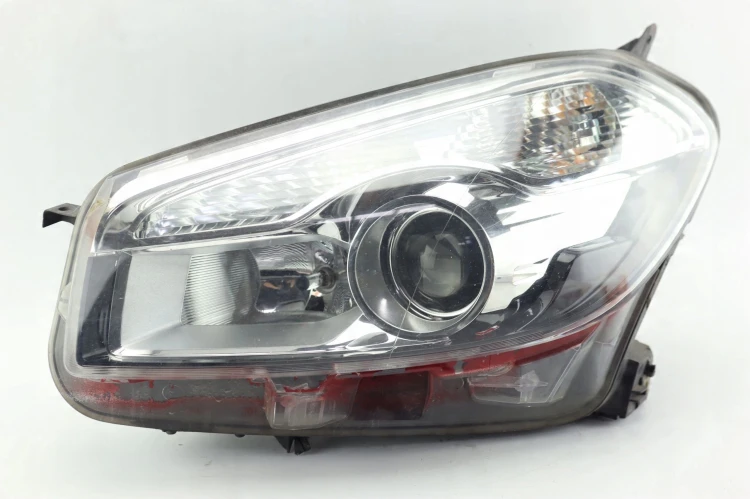 LAMPA LEWY PRZÓD NISSAN QASHQAI J10 LIFT (2009-2013) 1.6 DCI 130KM