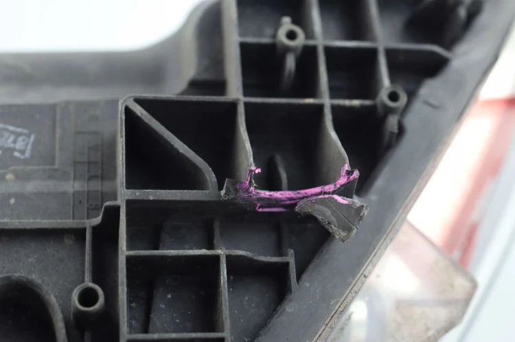 LAMPA LEWY PRZÓD NISSAN QASHQAI J10 LIFT (2009-2013) 1.6 DCI 130KM