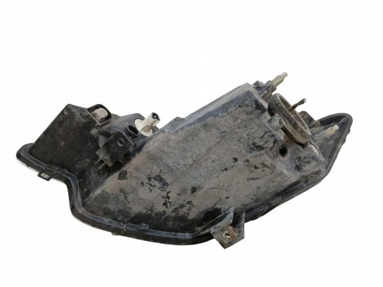 LAMPA PRAWY PRZÓD AIXAM CROSSOVER (2015-) 0.5 8KM 8AY004