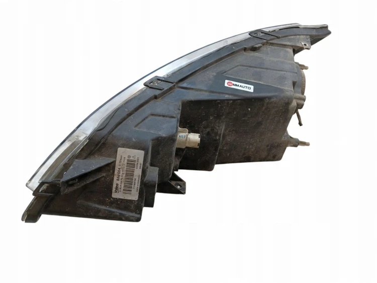 LAMPA PRAWY PRZÓD AIXAM CROSSOVER (2015-) 0.5 8KM 8AY004