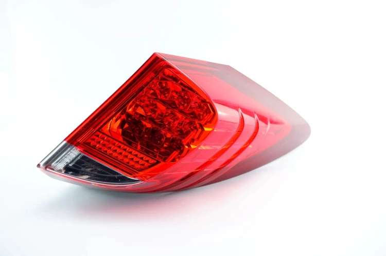 LAMPA PRAWY TYŁ HONDA CIVIC IX (2011-2013) 1.8 i-VTEC