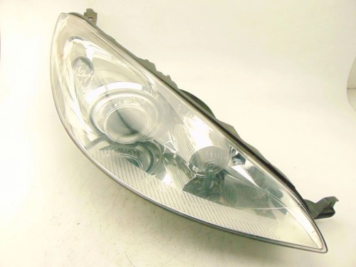 LAMPA PRAWY PRZÓD PEUGEOT 407 (2004-2008) 2.7 HDI