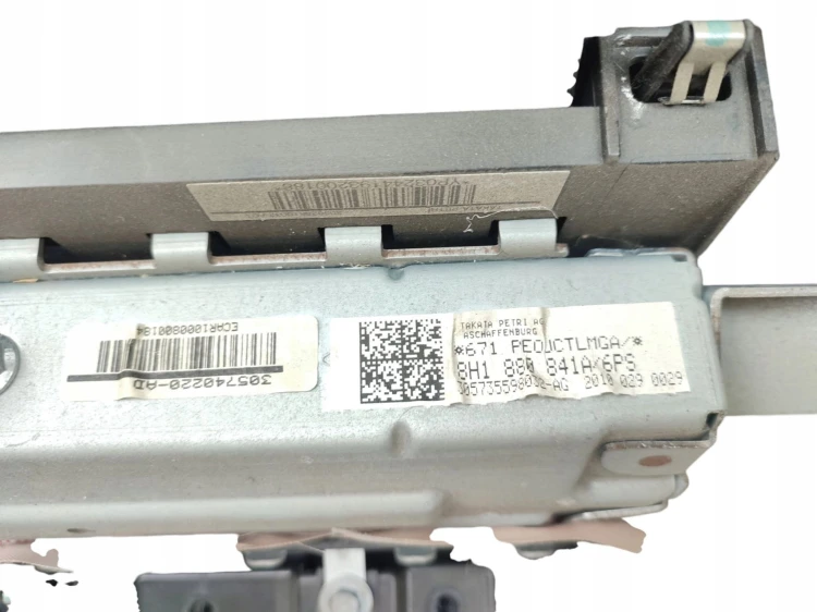 PODUSZKA KOLANOWA SEAT EXEO (2008-2011) 2.0 TDI 143KM 8H1880841A