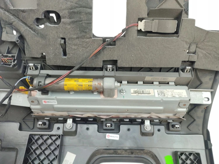 PODUSZKA KOLANOWA SEAT EXEO (2008-2011) 2.0 TDI 143KM 8H1880841A