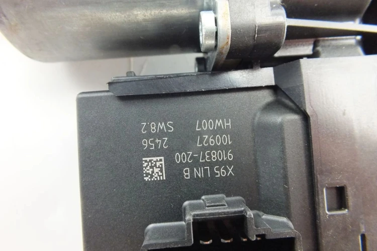 SILNICZEK MECHANIZMU SZYB LEWY PRZÓD RENAULT SCENIC III (2009-2013) 8073118