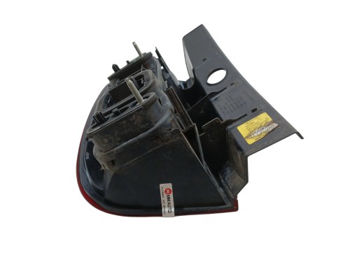 LAMPA PRAWY TYŁ DACIA DUSTER I (2010-2013) 1.6 16V 105KM 265500033R