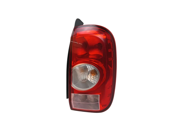 LAMPA PRAWY TYŁ DACIA DUSTER I (2010-2013) 1.6 16V 105KM 265500033R