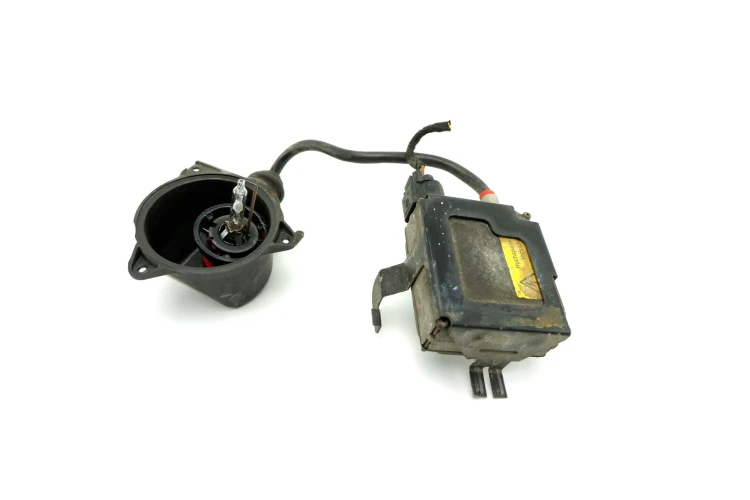 PRZETWORNICA XENON OPEL OMEGA B (1994-1999) 2.2 16V
