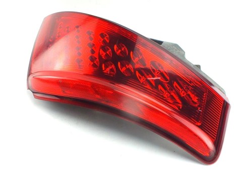 LAMPA PRAWY TYŁ NISSAN MURANO Z50 (2003-2008)