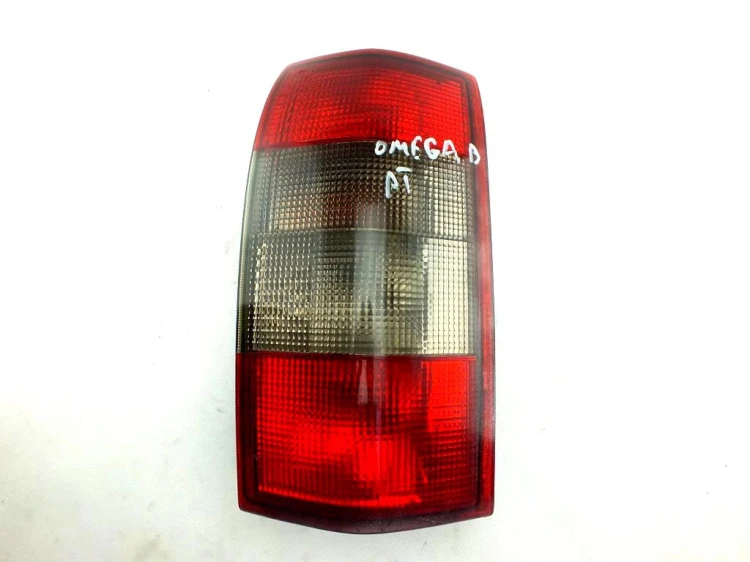 LAMPA PRAWY TYŁ OPEL OMEGA B (1994-1999) 2.0 16V