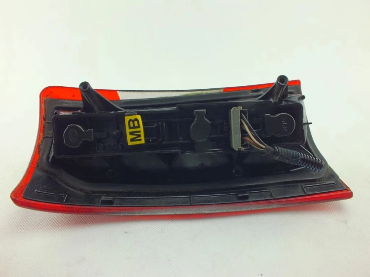 LAMPA PRAWY TYŁ OPEL OMEGA B (1994-1999) 2.0 16V