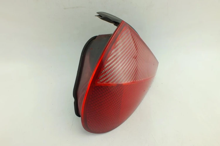 LAMPA LEWY TYŁ LANCIA LYBRA 1.9 JTD
