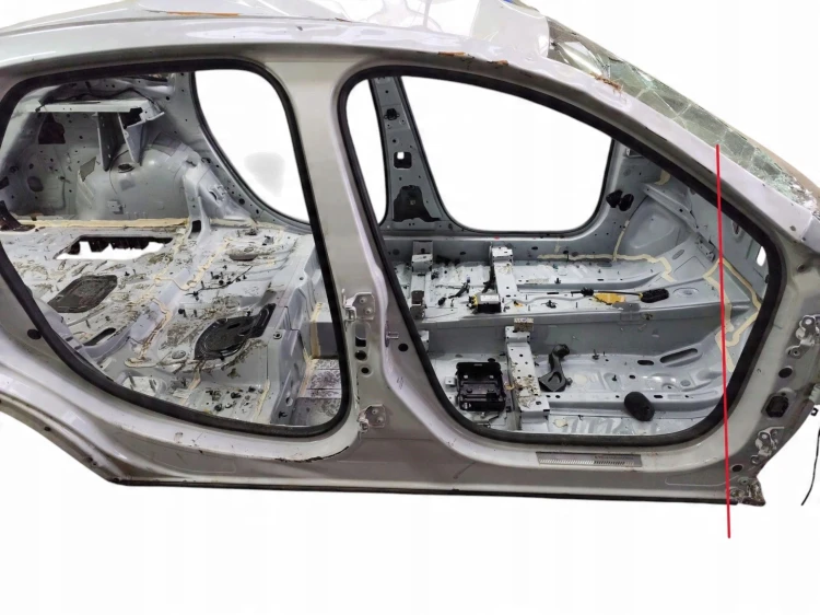 PRÓG PRAWY SŁUPEK ŚRODKOWY RENAULT ARKANA (2021-2023) 1.6 E-TECH 143KM