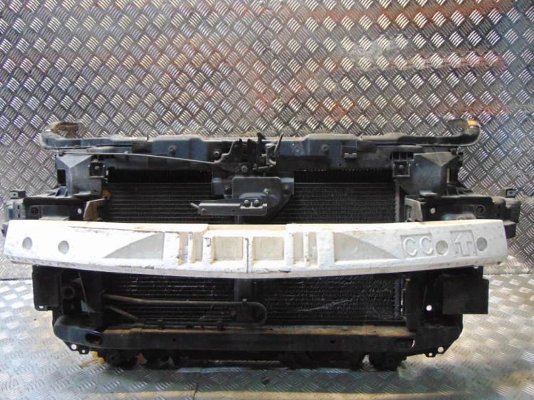 PAS PRZEDNI CHŁODNICE WENTYLATOR NISSAN MURANO Z50 (2003-2008)