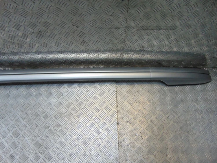 RELINGI DACHOWE RENAULT MEGANE III (2008-2013)