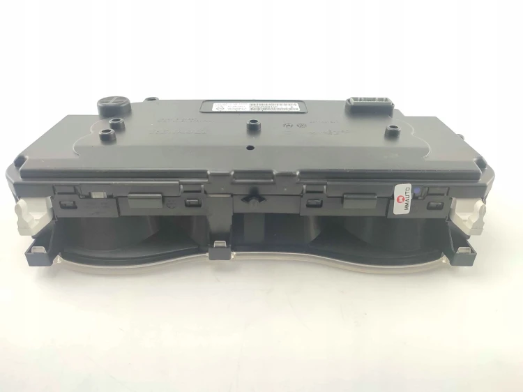 LICZNIK RENAULT WIND (2010-2013) 1.6 16V P250450041R