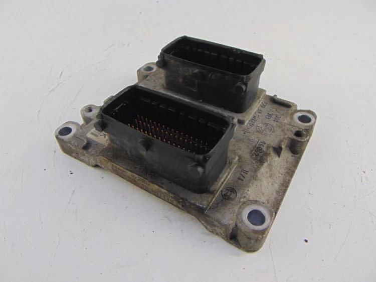 KOMPUTER STEROWNIK SILNIKA OPEL AGILA (2000-2007) 1.0 60KM 0261206273