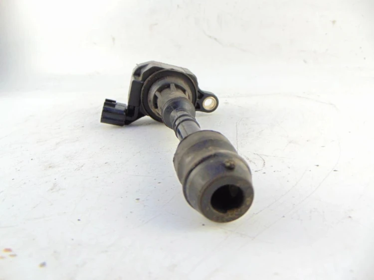 CEWKA ZAPŁONOWA NISSAN MURANO Z50 (2003-2008) 22448-8J115