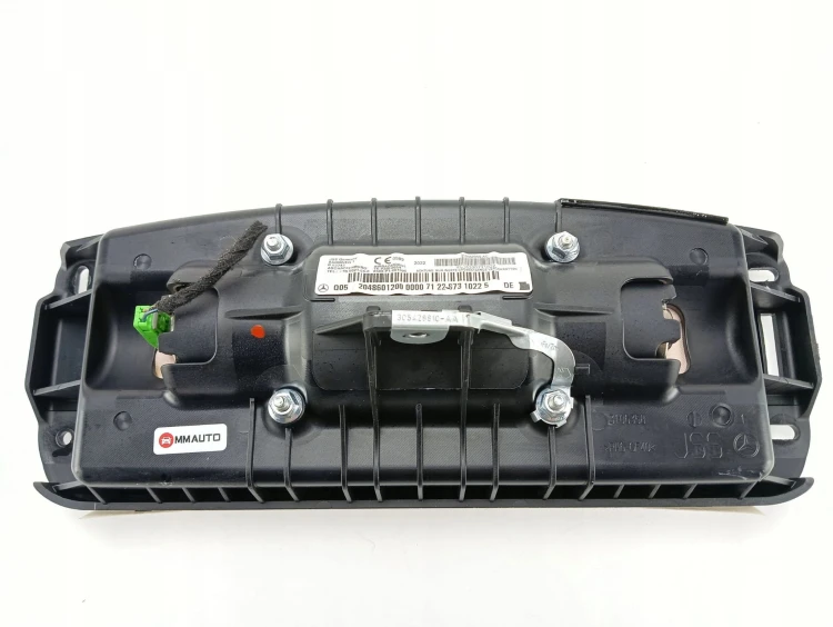 PODUSZKA PASAŻERA MERCEDES C W204 LIFT (2011-2014) 2.2 CDI 170KM 2048601200
