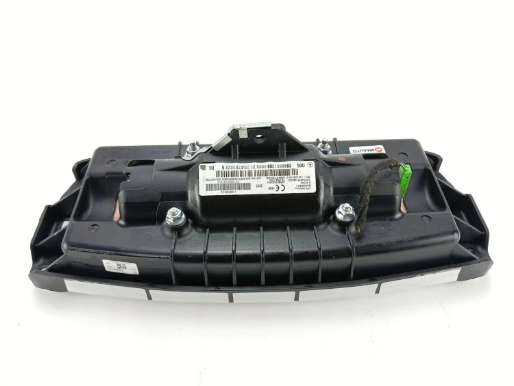 PODUSZKA PASAŻERA MERCEDES C W204 LIFT (2011-2014) 2.2 CDI 170KM 2048601200