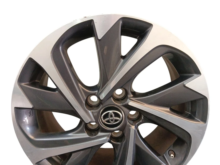 FELGA ALUMINIOWA TOYOTA AURIS II E18 LIFT (2015-2018) 1.2 D-4T 116KM 42611-