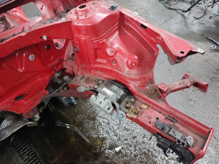 PODŁUŻNICA LEWA AUDI A3 8V LIFT (2016-2020) 1.4 TFSI 150KM
